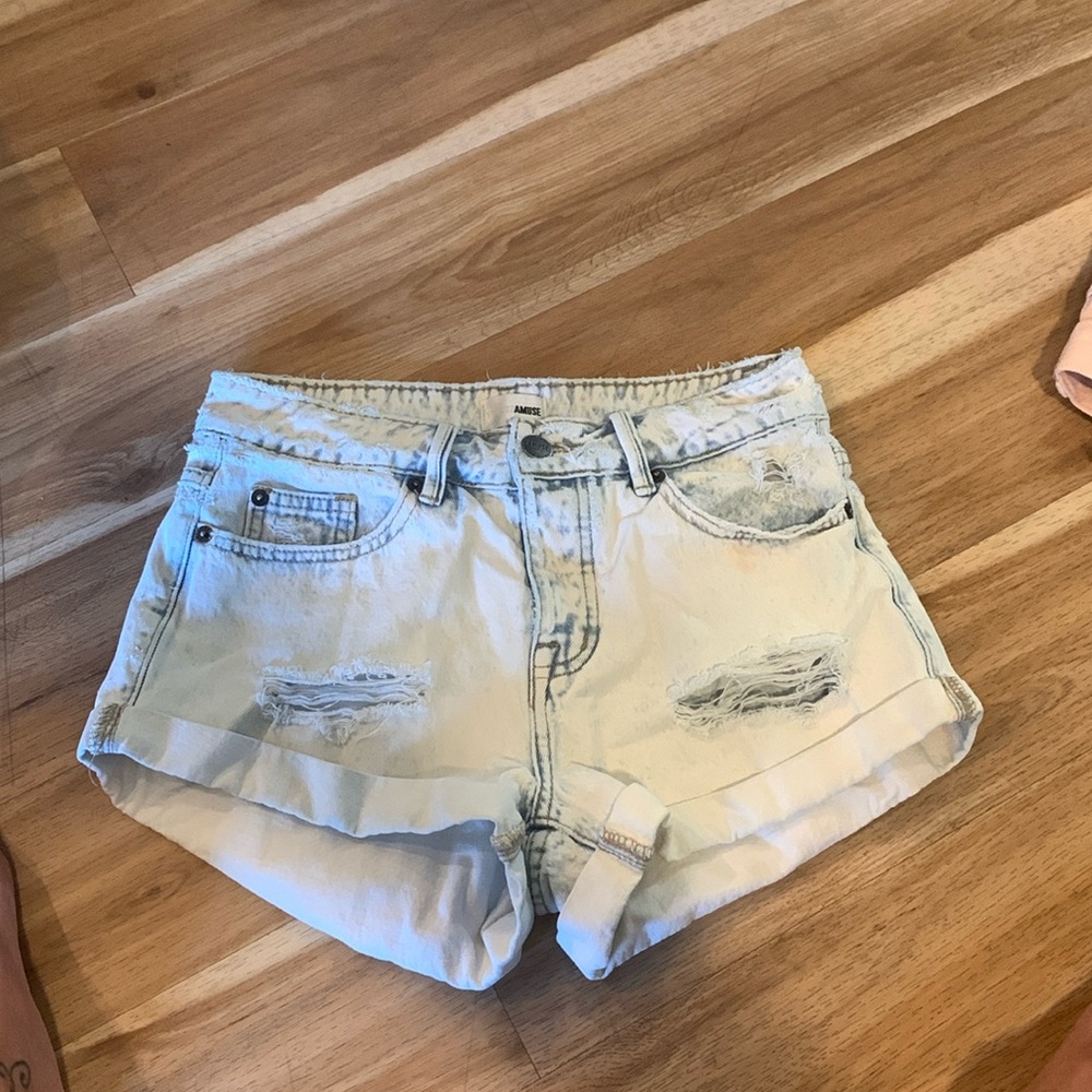 Amuse Jean shorts size 25